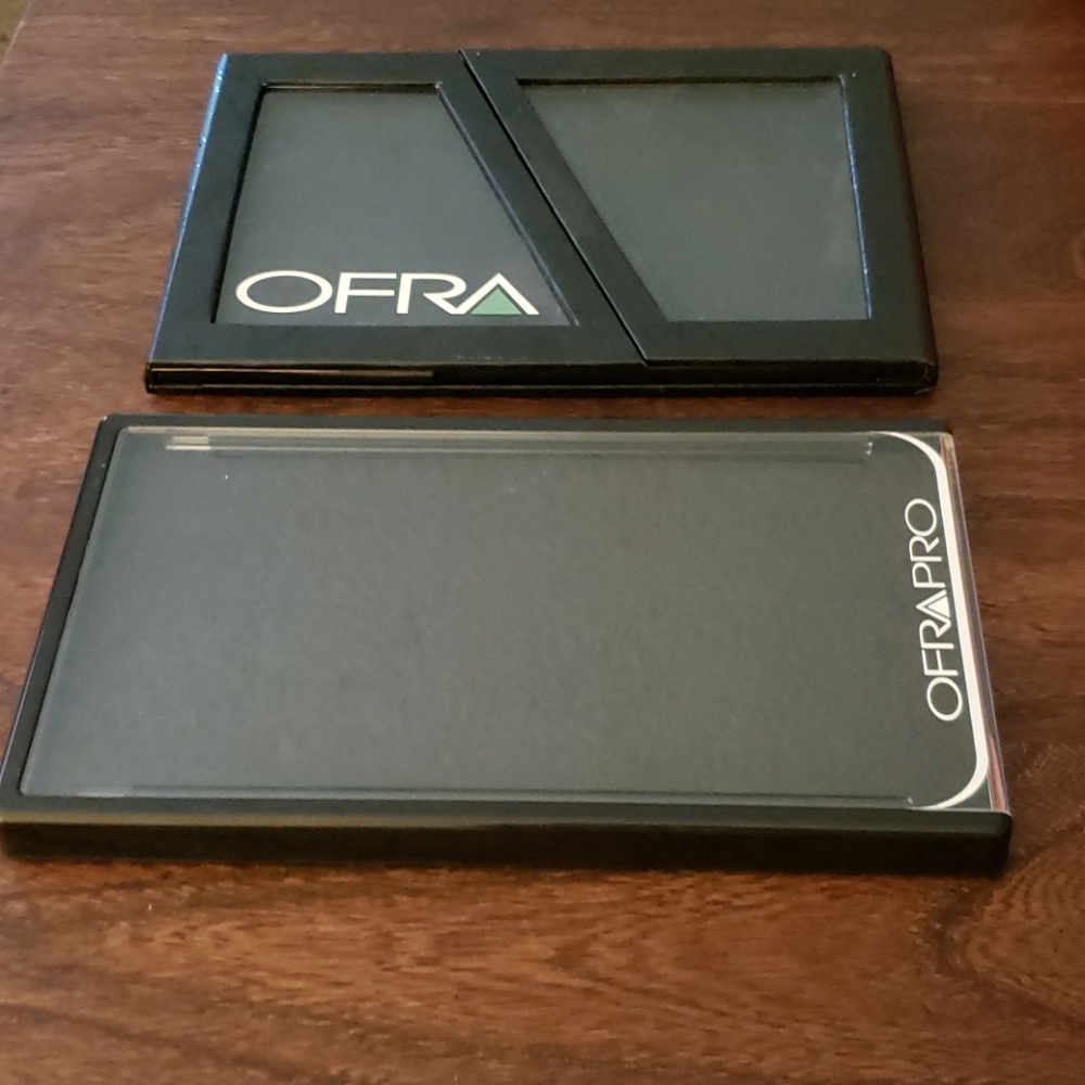 Ofra Magnetic Palette